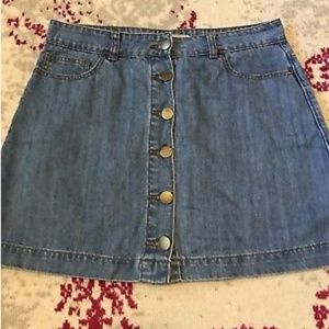 FOREVER 21 Denim High Waist Skirt Size XL stretchy